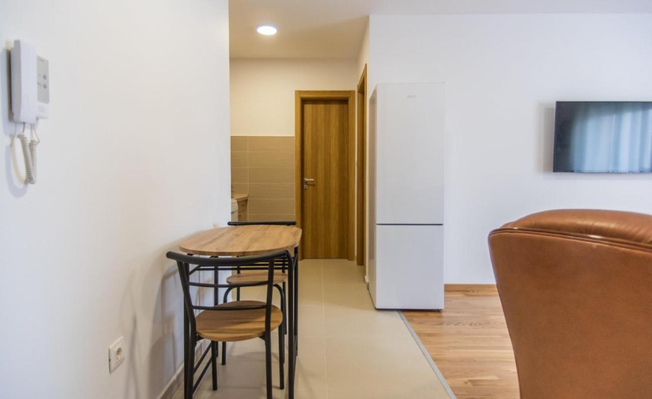 Sunny Hill Suite Ljubovic Podgorica Exterior foto